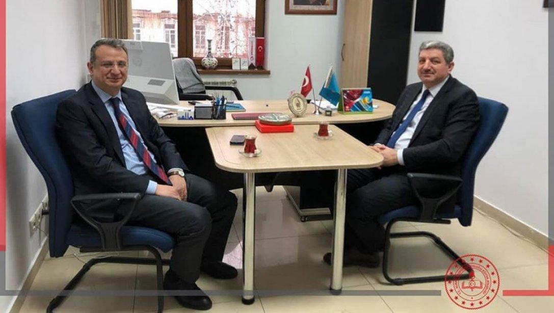 Hoca Ahmet Yesevi Üniversitesi Rektör Vekili Sayın Prof. Dr. Cengiz Tomar Bey'in Ziyareti