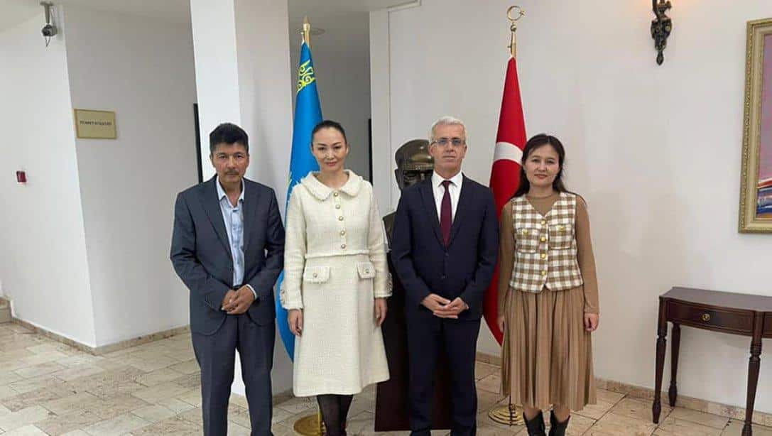 Abay Kazak Milli Üniversitesi Filoloji Bölümü'nün Ataşeliğimizi Ziyareti