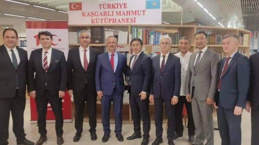 Türkiye Kaşgarlı Mahmut Kütüphanesi Açıldı