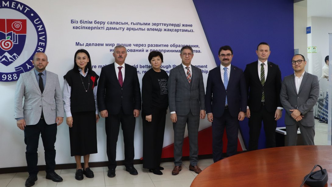 Genel Müdürlerimizin Almaty Managment Üniversitesi ziyaretleri